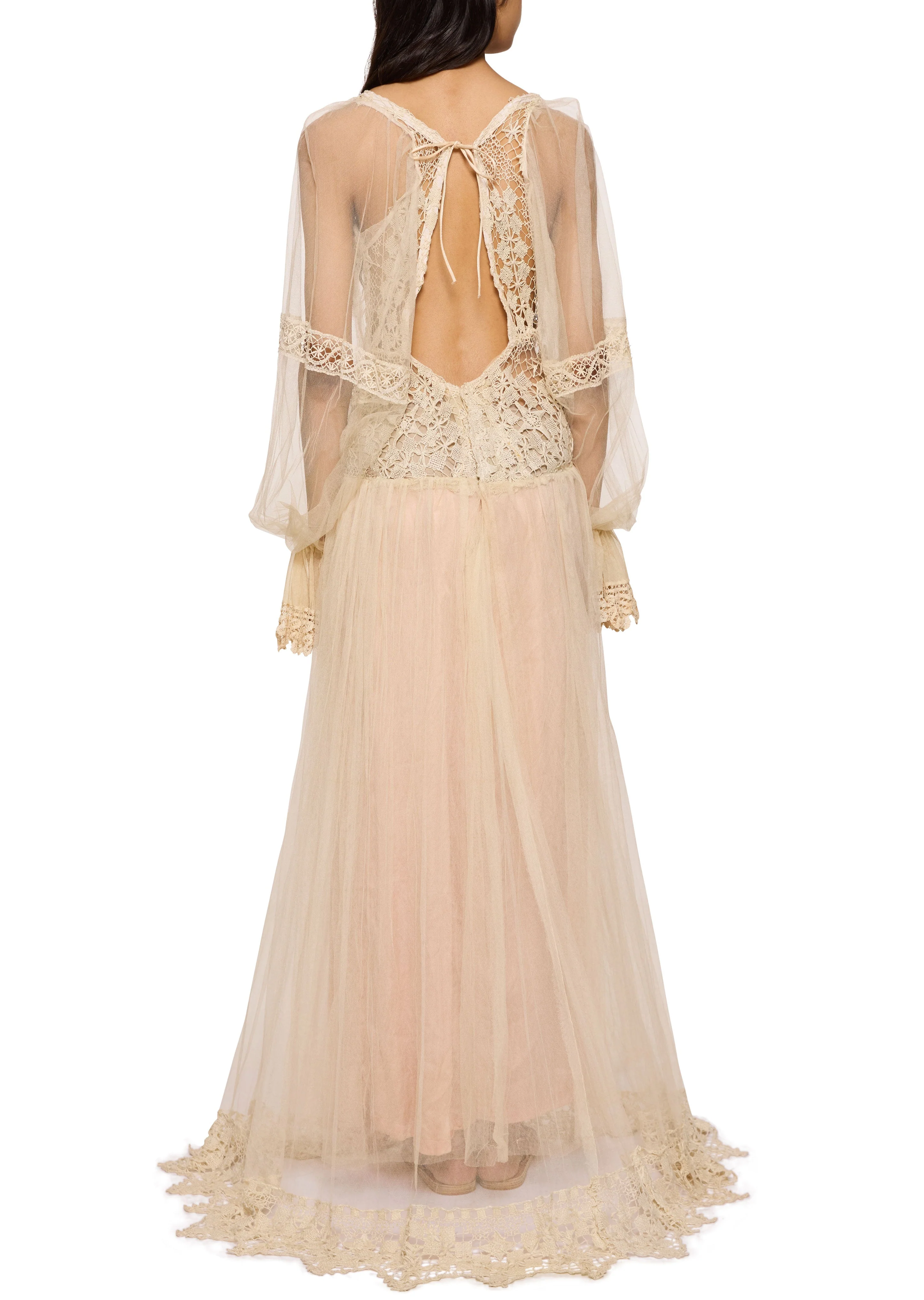 1930s Ivory Hand Crochet and Tulle Gown with Blush Under Skirt - Image 4